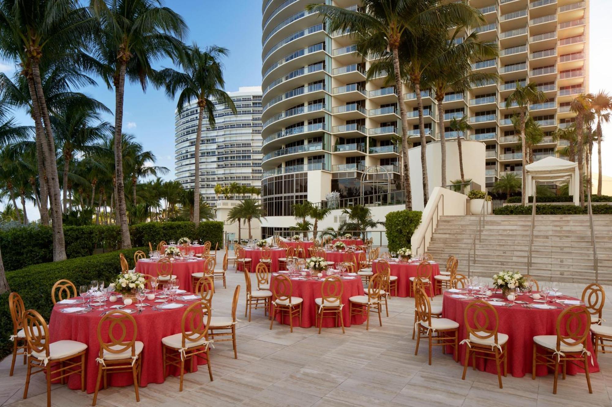 The St. Regis Bal Harbour Resort Miami Beach Exterior photo