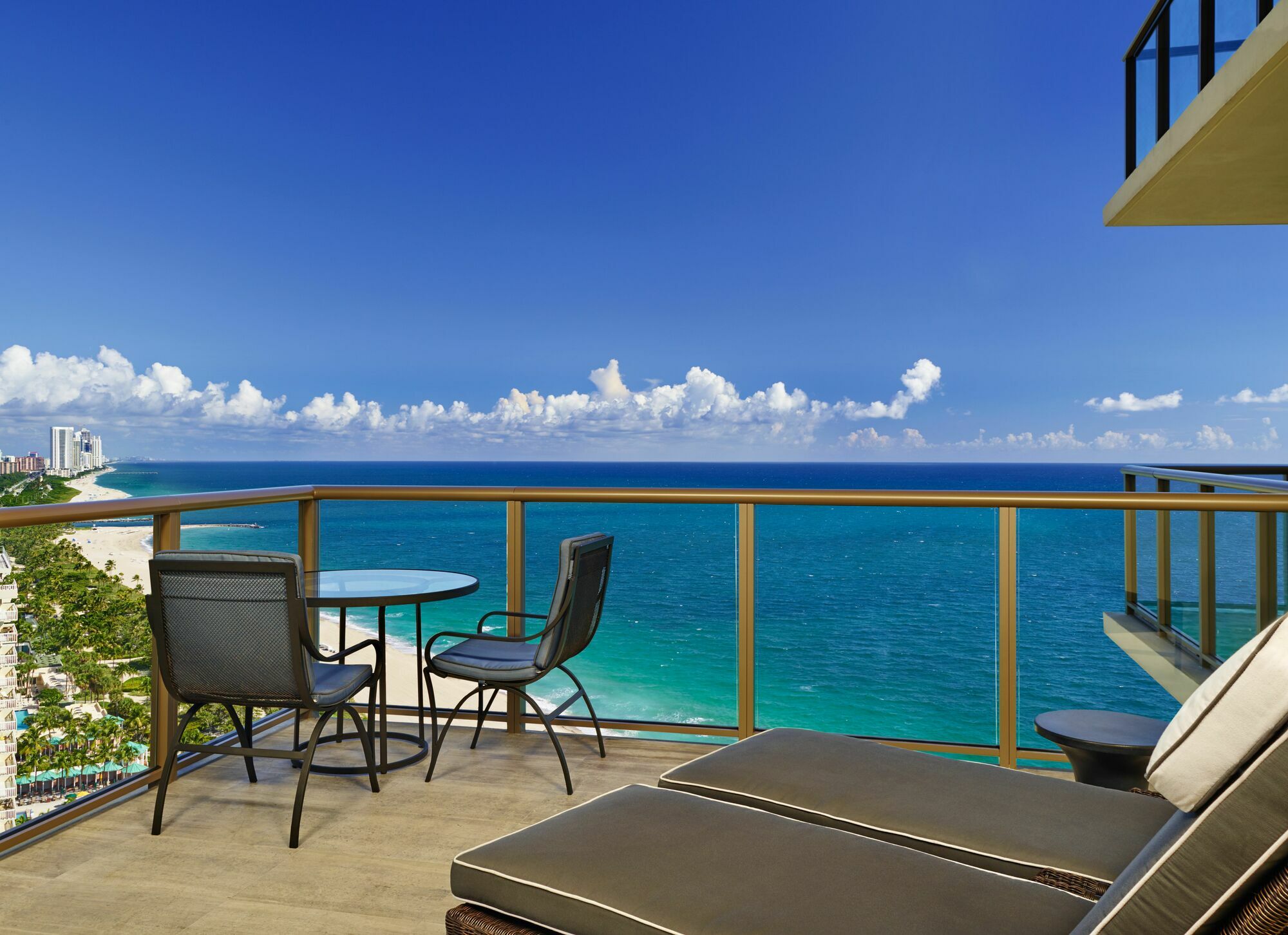 The St. Regis Bal Harbour Resort Miami Beach Room photo